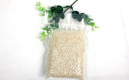 真空包裝袋在生產(chǎn)過程中有為什么會有麻點現(xiàn)象，該怎么解決？